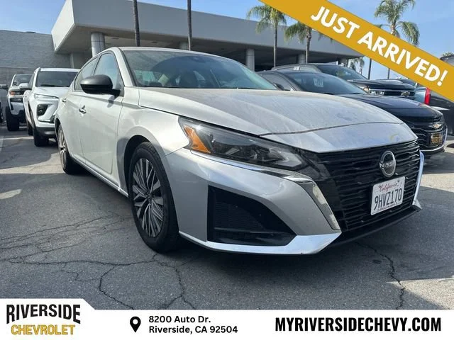 2024 Nissan Altima's photo