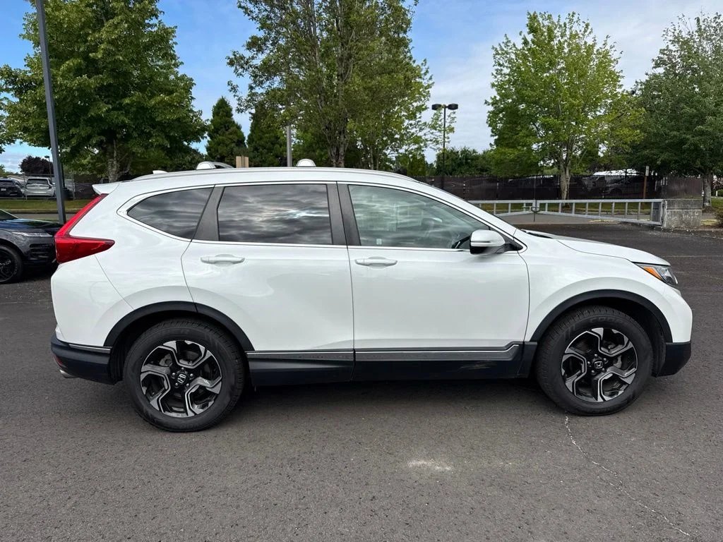 Used 2019 Platinum White Pearl Honda Touring image 8