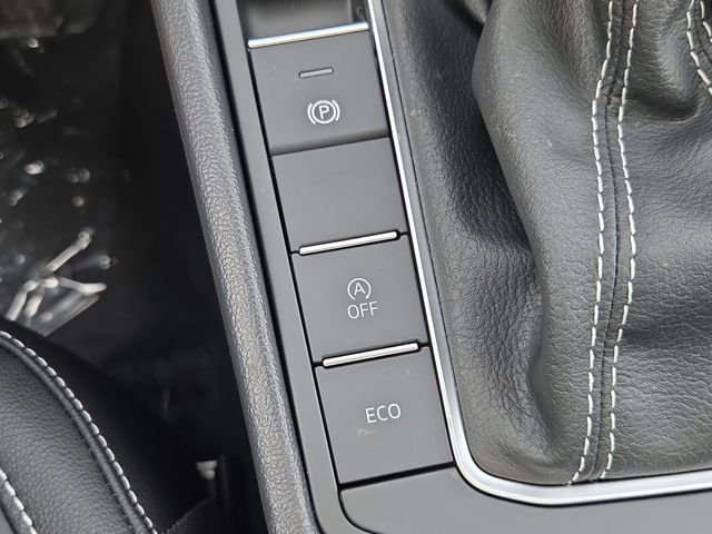 New 2026 Monument Gray Volkswagen 1.5T SE image 6