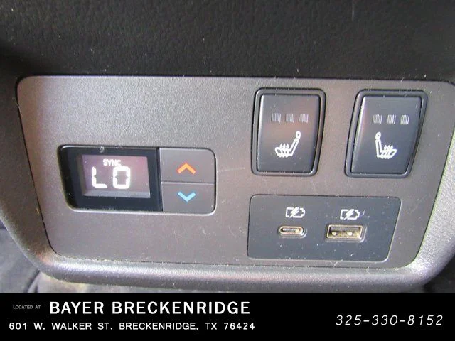 Used 2021 Gun Metallic Nissan Platinum image 15