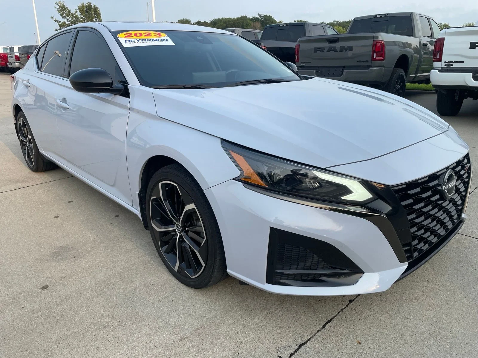 Used 2023 Gray Nissan 2.5 SR image 1