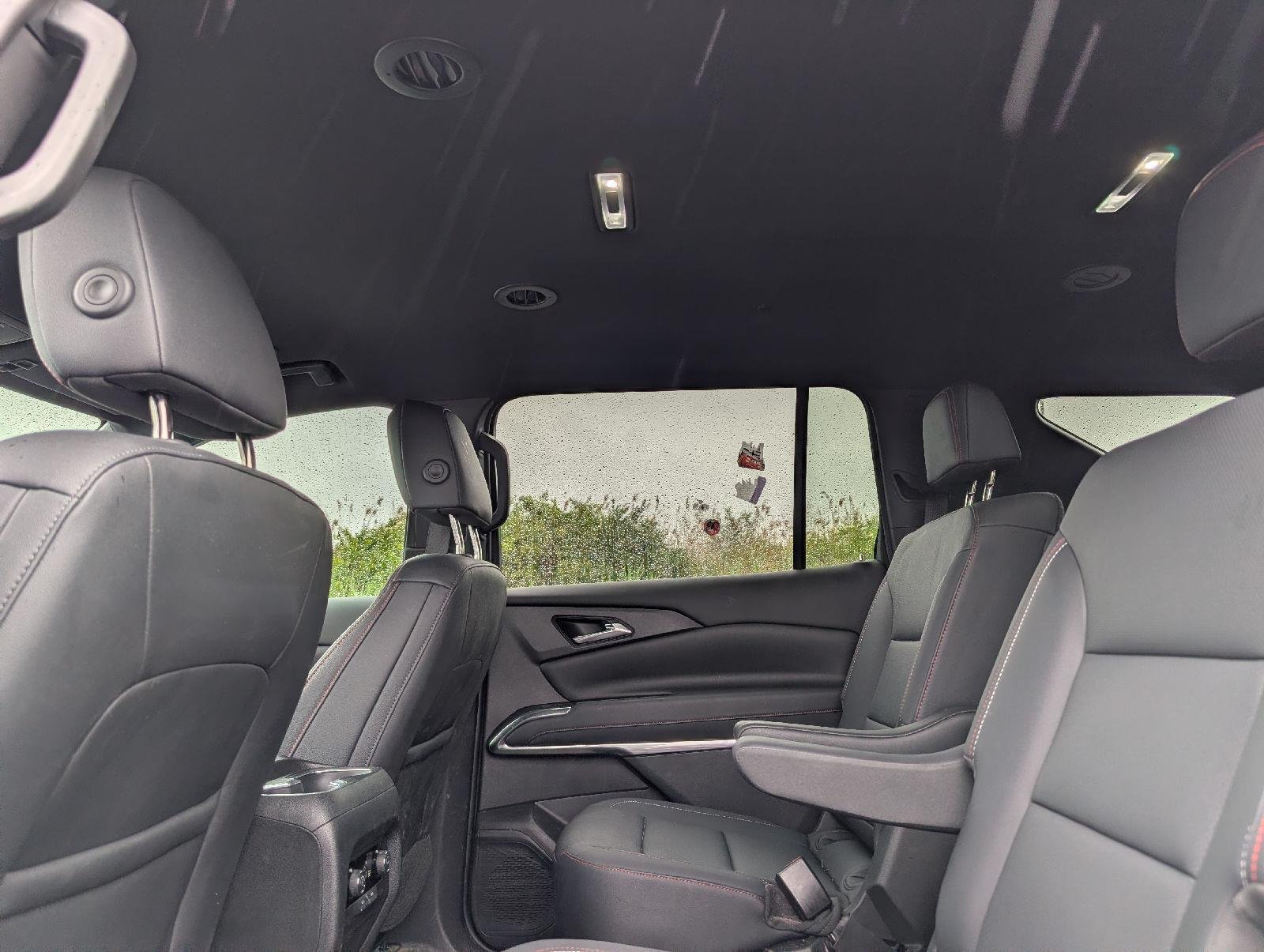 Used 2024 Summit White Chevrolet AWD Z71 image 9