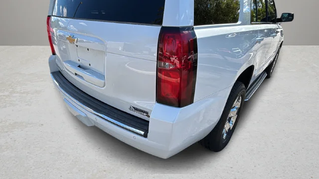 Used 2018 Beige Chevrolet Premier image 13