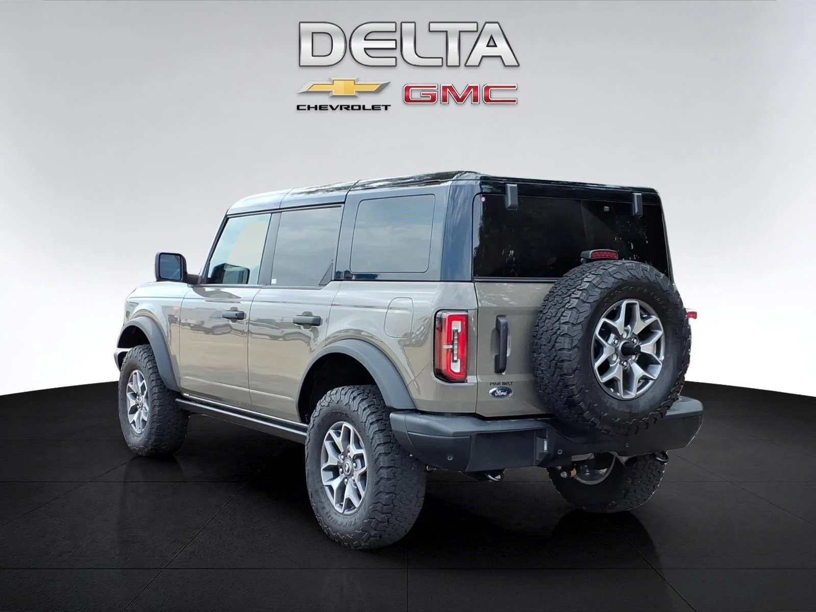 Used 2025  Ford Badlands image 3