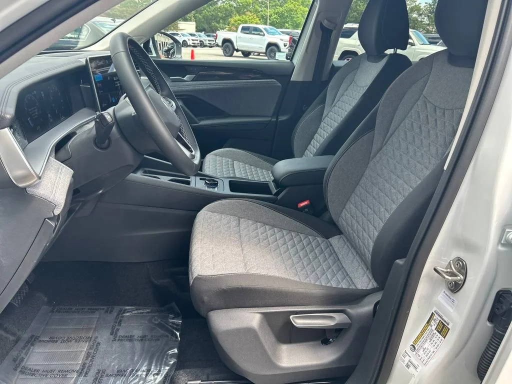 2025 Volkswagen Tiguan S - Photo 21