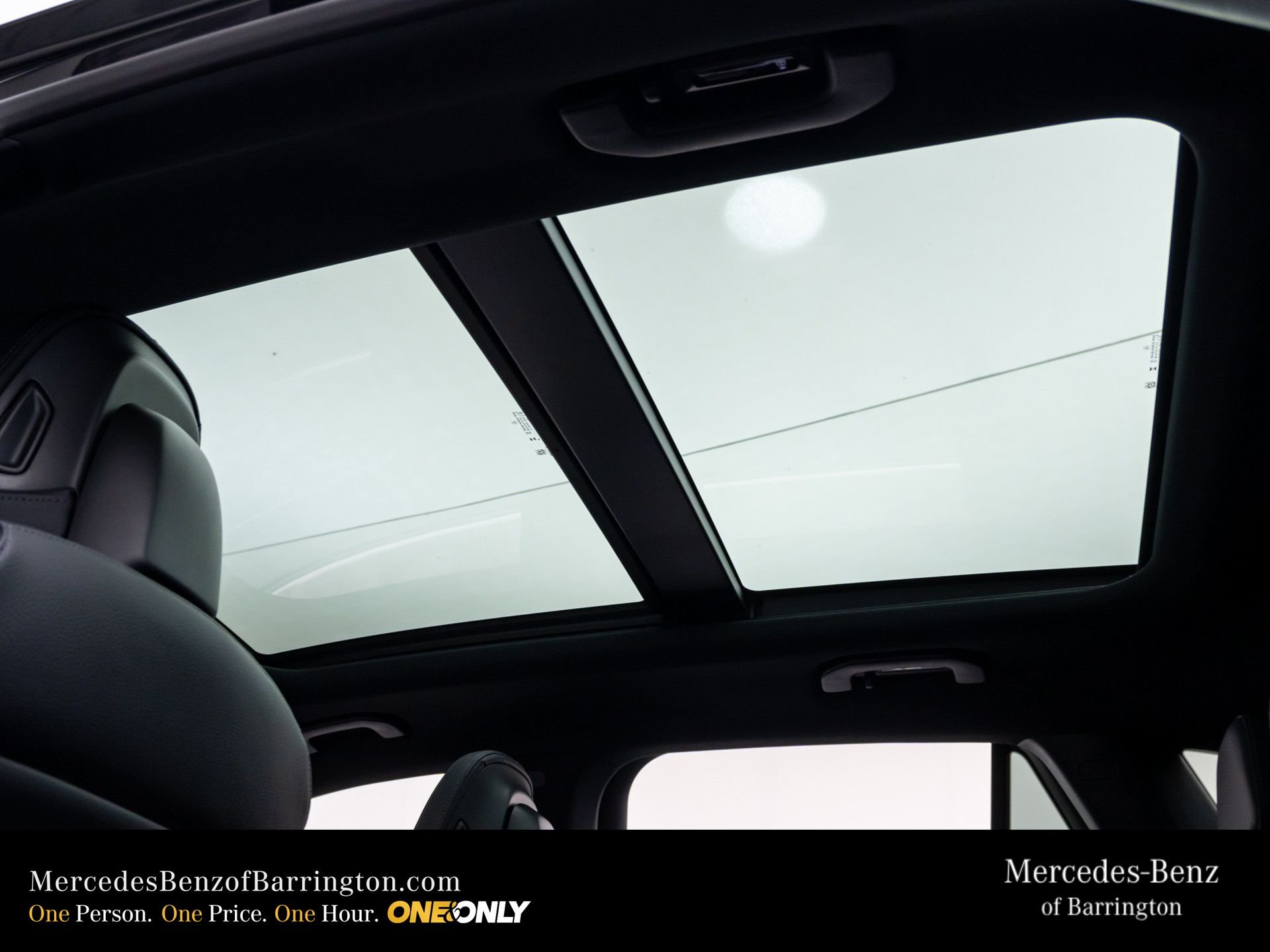 New 2026 Black Mercedes-Benz GLC 300 image 20