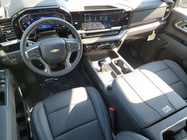 2026 Chevrolet Silverado 1500 LTZ - Photo 31
