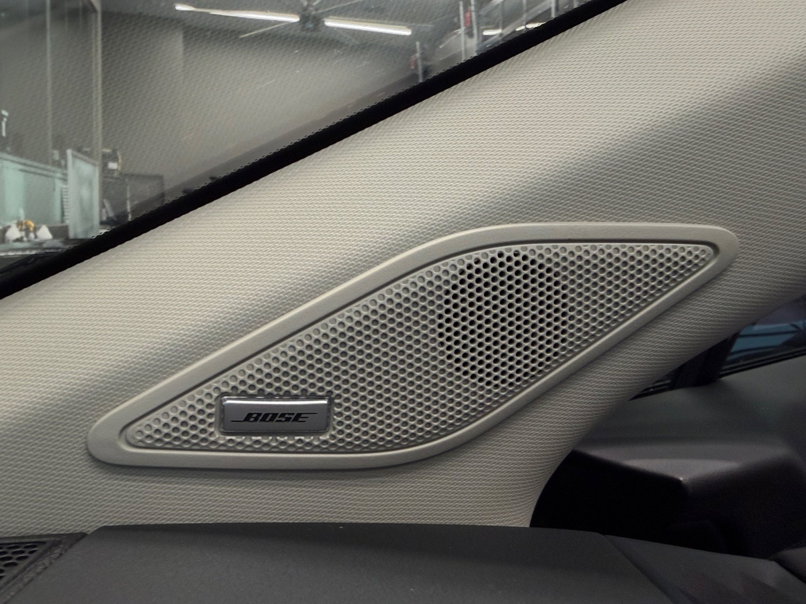 New 2026 Everest White Pearl Tricoat Nissan Platinum image 28