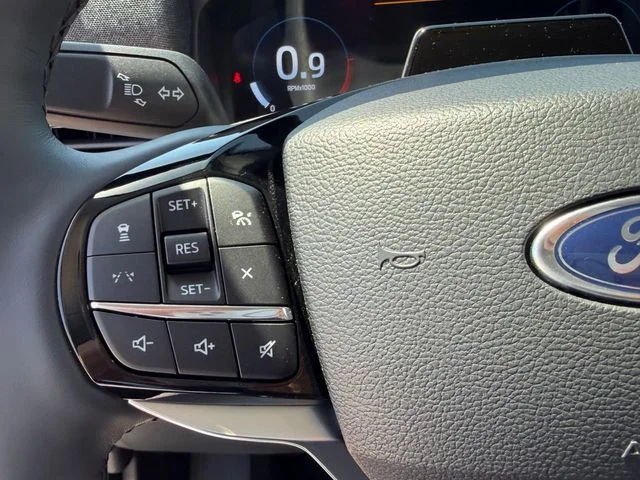 New 2026 Carbonized Gray Metallic Ford Platinum™ image 14