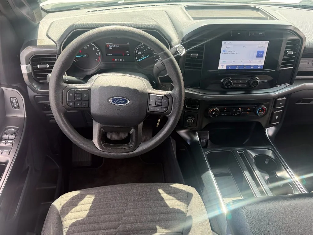 Used 2023 Oxford White Ford XL image 12