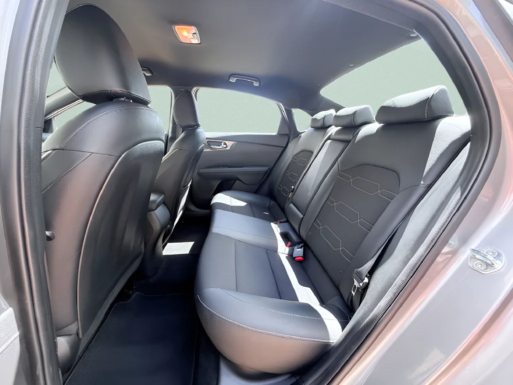 Used 2022 Gray Kia GT-Line image 28