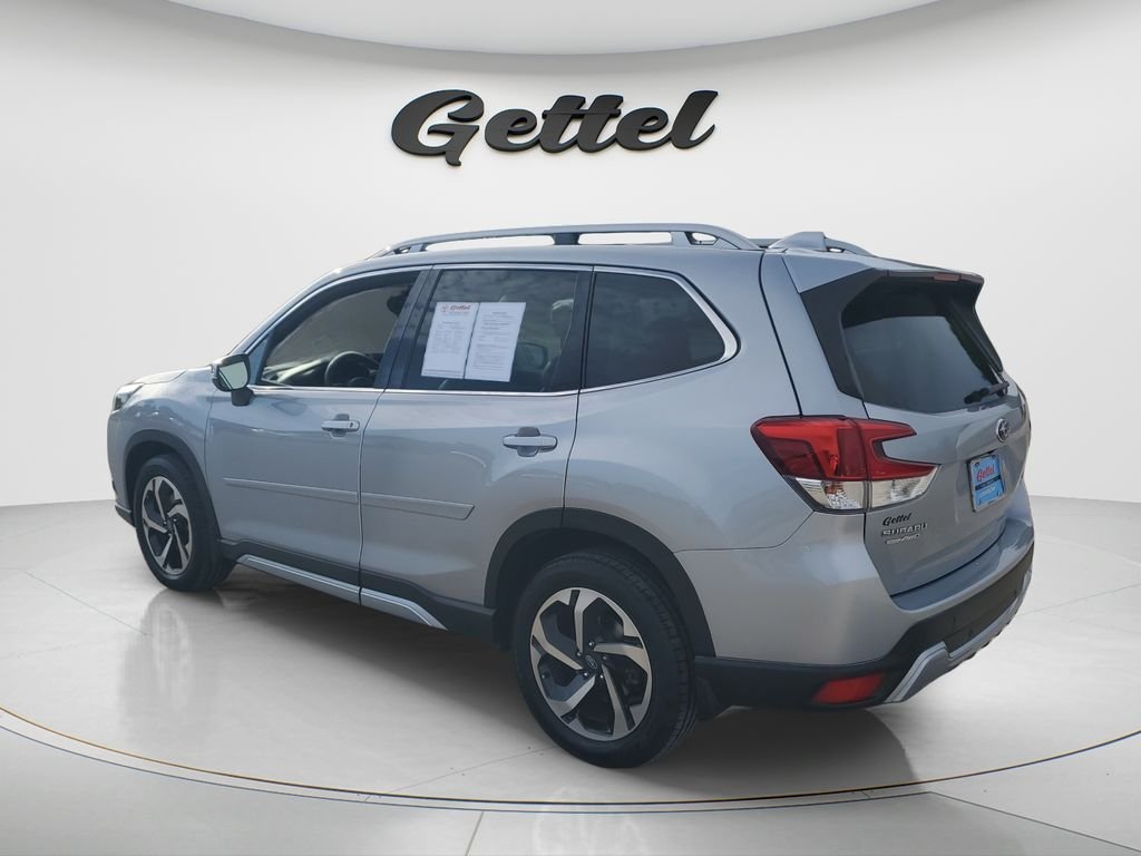 Used 2022 Silver Subaru Touring image 7