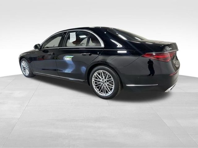 Used 2021 Black Mercedes-Benz S 580 image 8