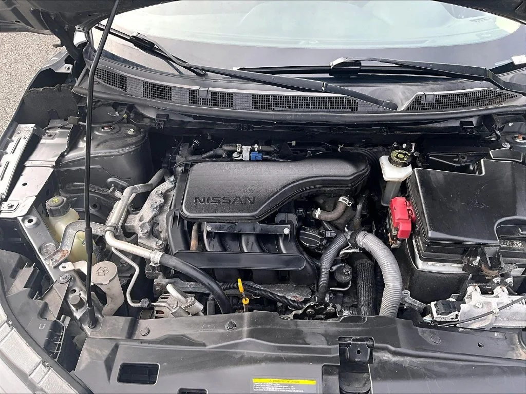 Used 2020 Gray Nissan SV image 11