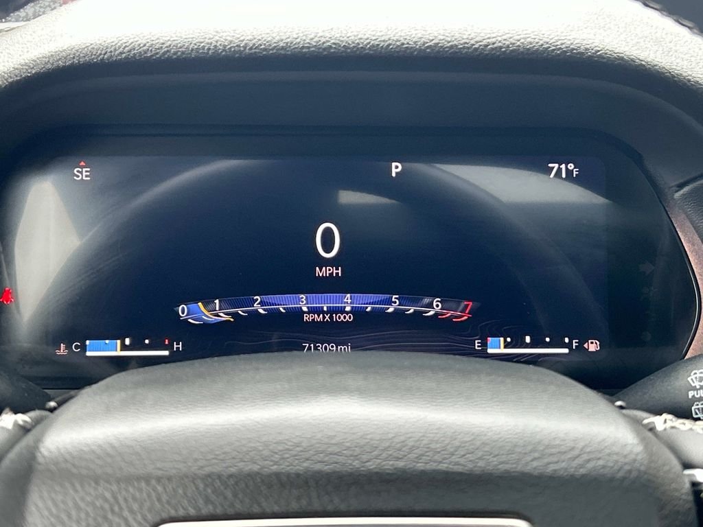 Used 2023 Black Jeep Altitude image 23