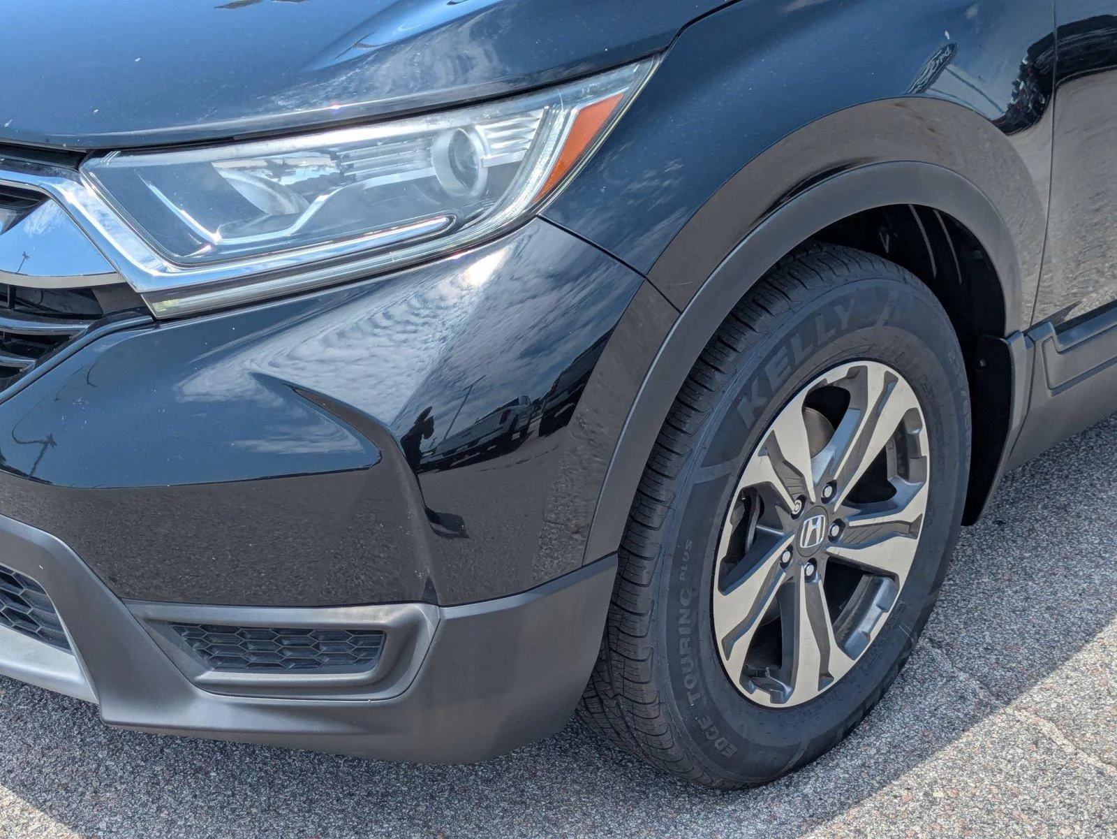 Used 2019 Crystal Black Pearl Honda LX image 6