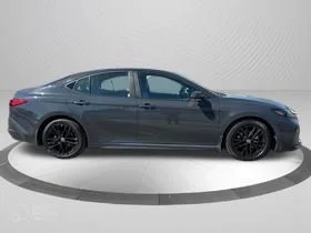 Used 2025 Gray Toyota SE image 4