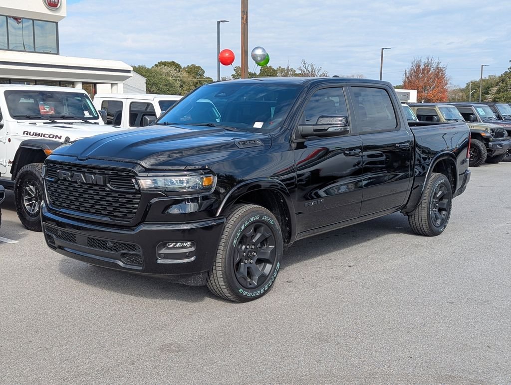 New 2026 Diamond Black Crystal Pearl-Coat Exterior Paint Ram Big Horn/Lone Star image 9