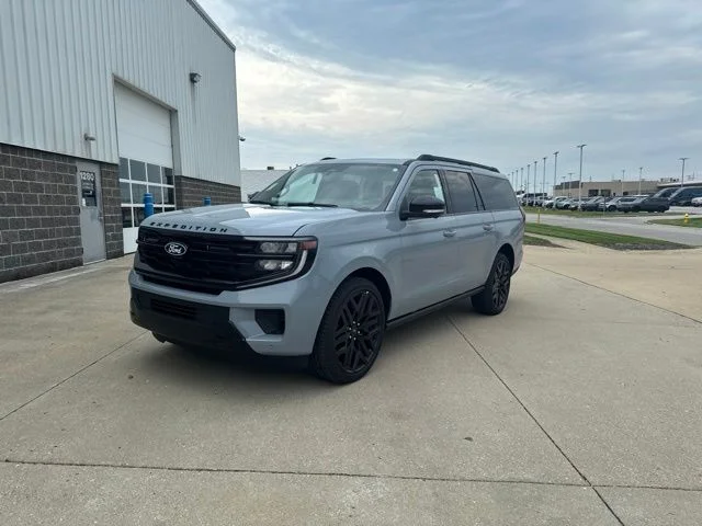 New 2027 Glacier Gray Metallic Tri-Coat Ford Platinum image 10