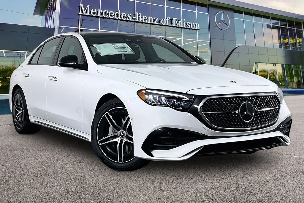 2026 Mercedes-Benz E-Class E350 4MATIC's photo