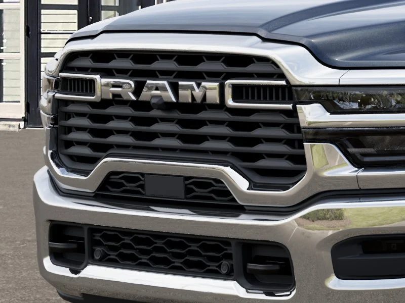 New 2026 Diamond Black Crystal Pearl-Coat Exterior Paint RAM Tradesman 4x4 Reg Cab 84" CA 168.5" WB image 37
