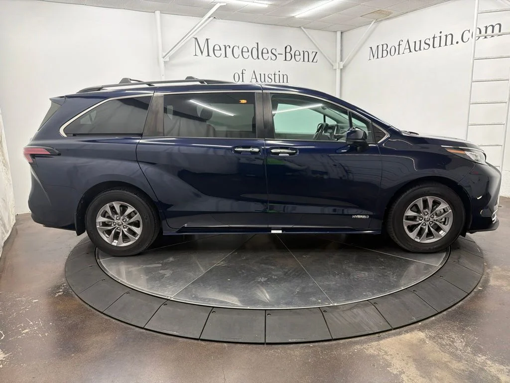 Used 2021 Blue Toyota XLE image 8