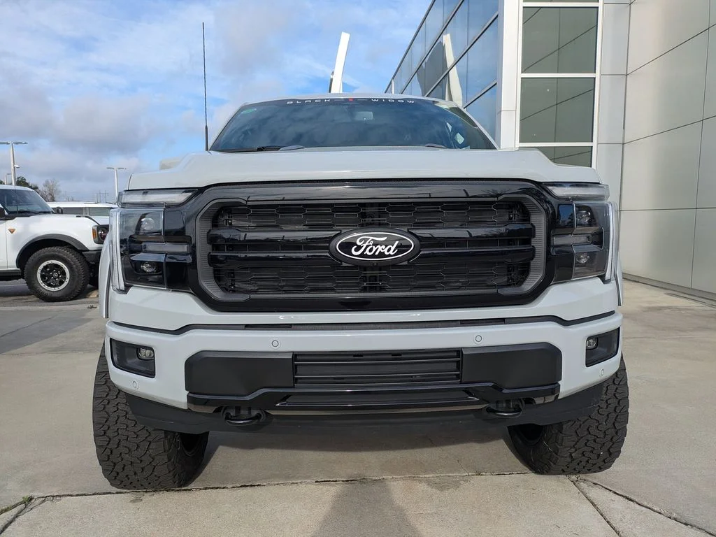 New 2026 Avalanche Ford Lariat image 8