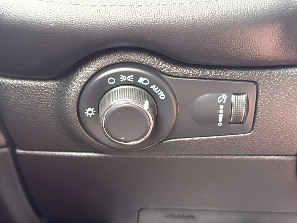 2024 Dodge Durango SXT - Photo 28