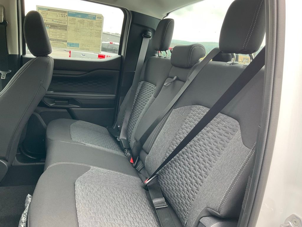 Used 2025 Oxford White Ford XL image 21