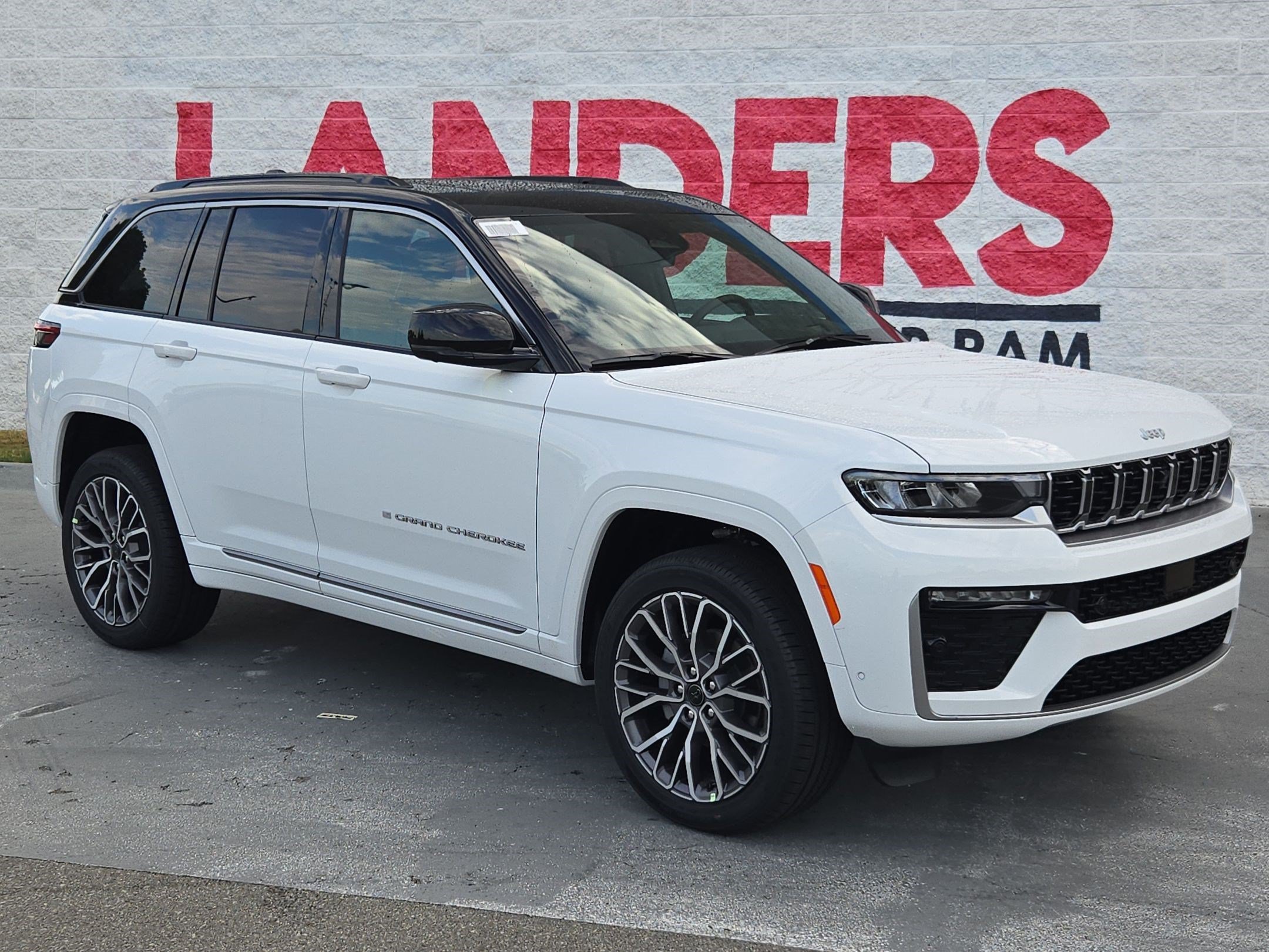2027 Jeep Grand Cherokee