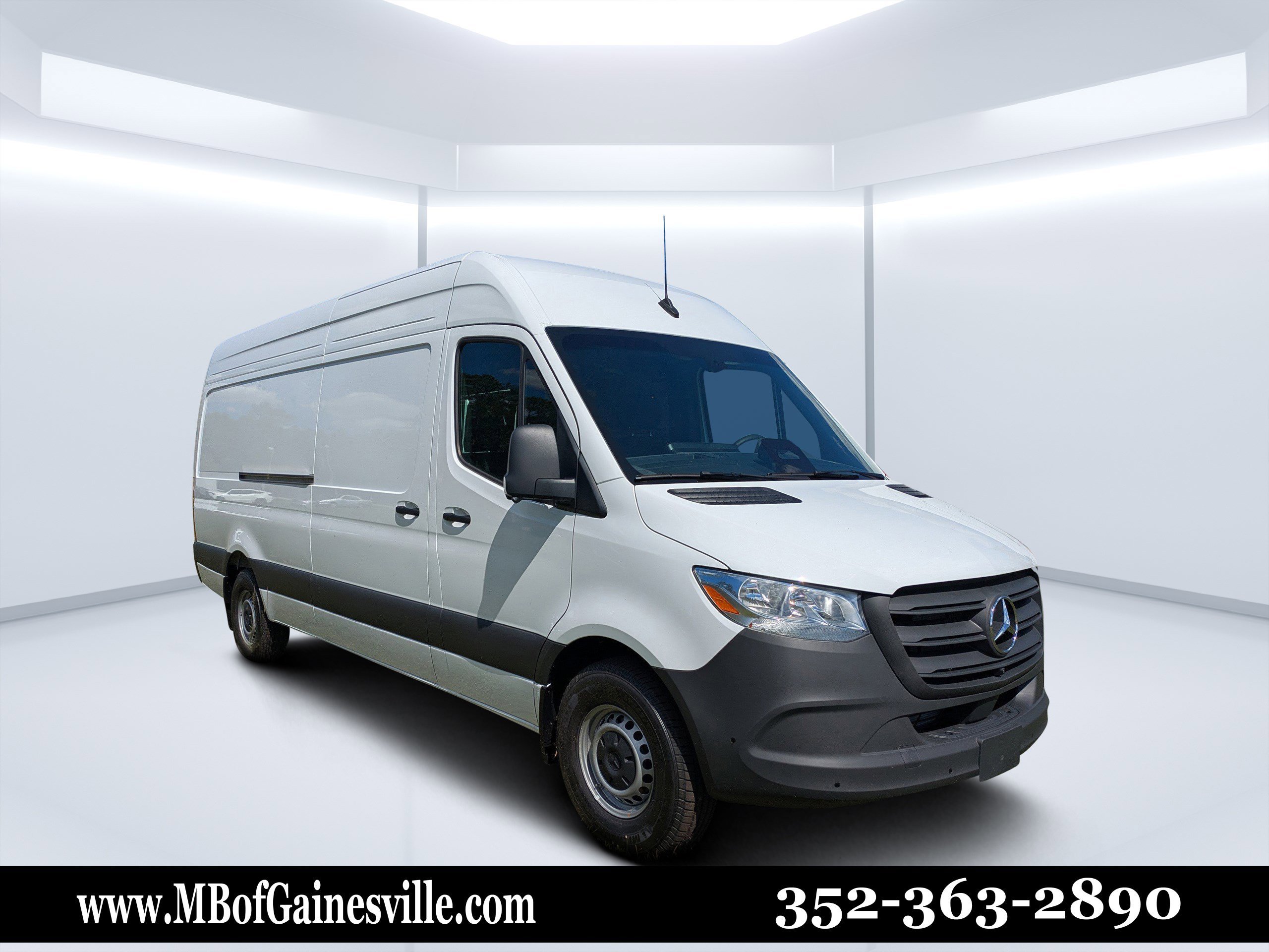 2025 Mercedes-Benz Sprinter Cargo Van Base - Photo 29