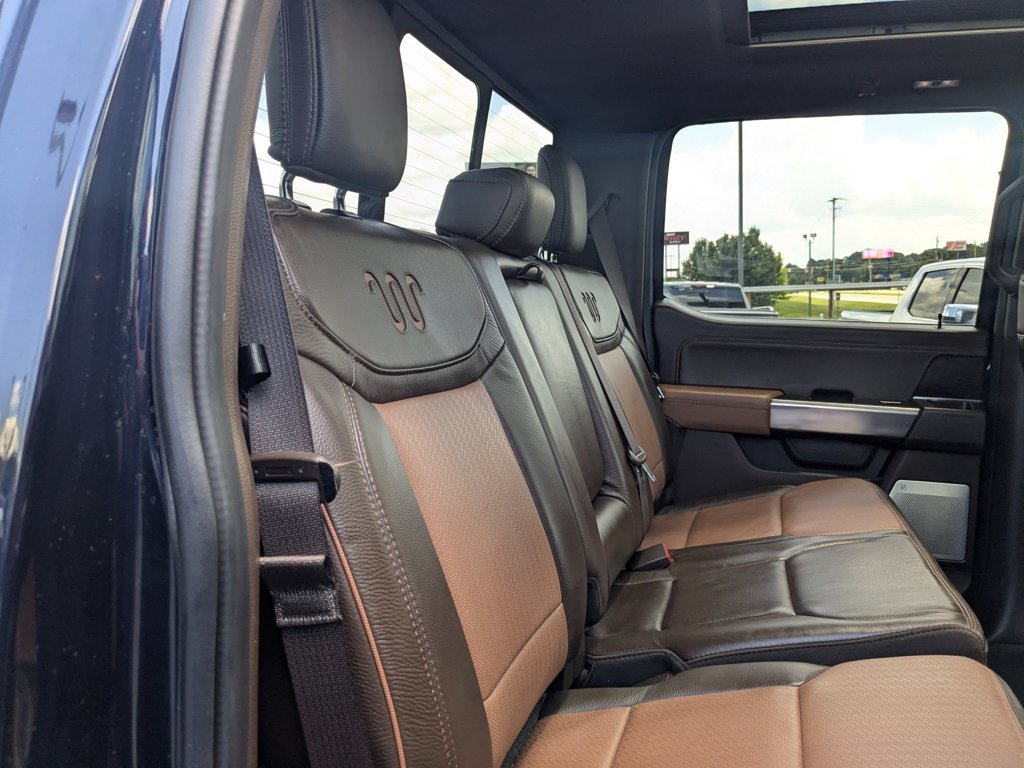 Used 2024  Ford King Ranch image 28