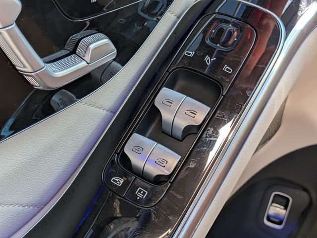 Used 2023 Black Mercedes-Benz S 580 image 22