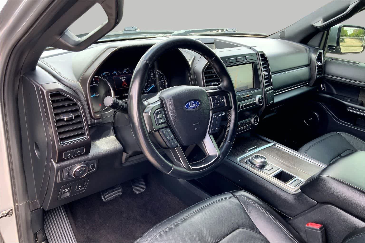 Used 2020 Iconic Silver Metallic Ford Limited image 12
