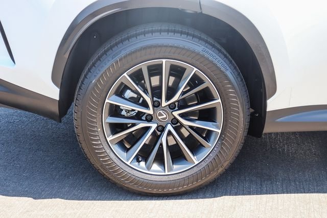 Certified Used 2024 EMINENT WHITE PEARL Lexus 350 Premium image 9