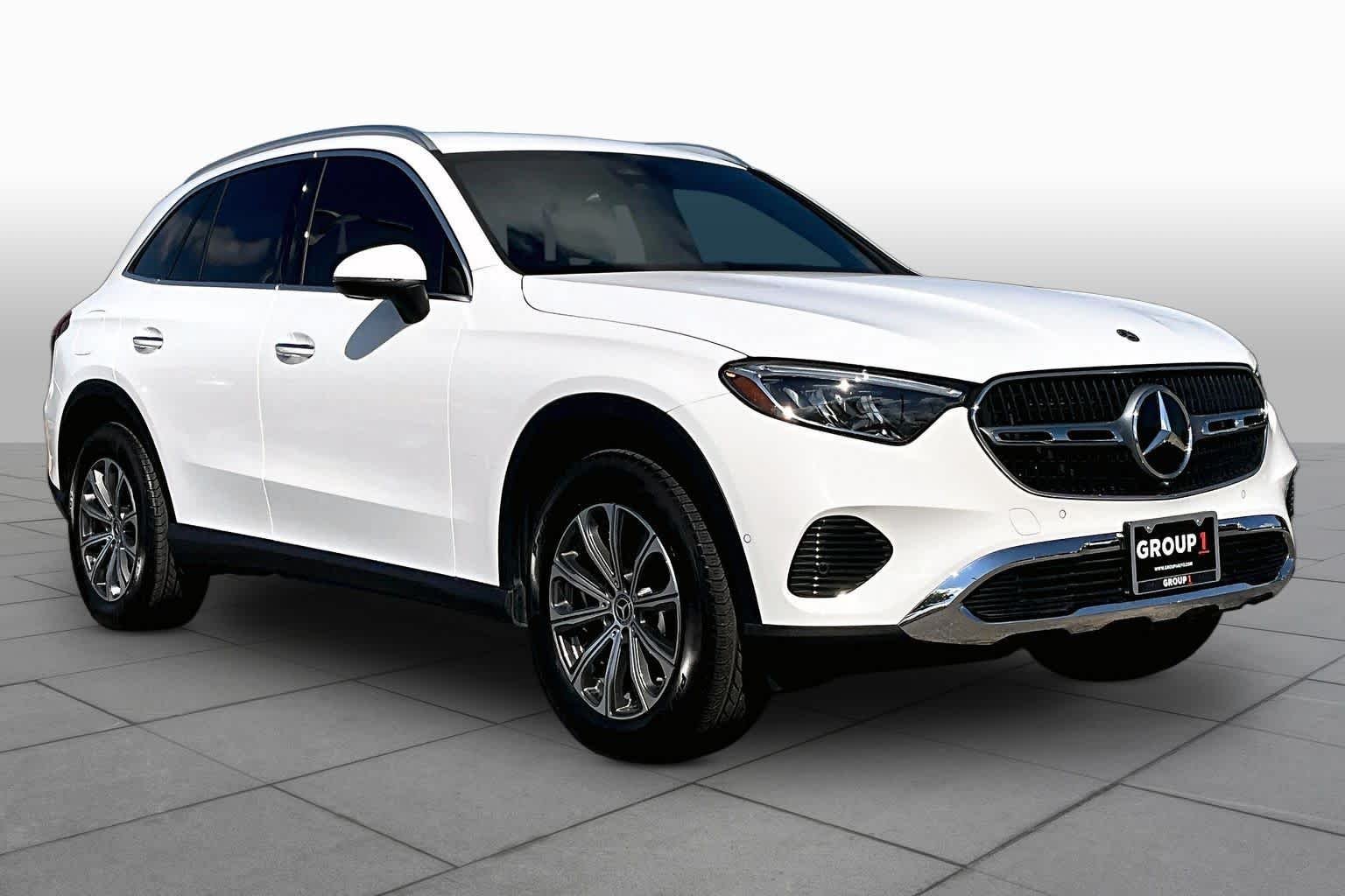 Certified Pre-Owned 2025 Mercedes-Benz GLC 300