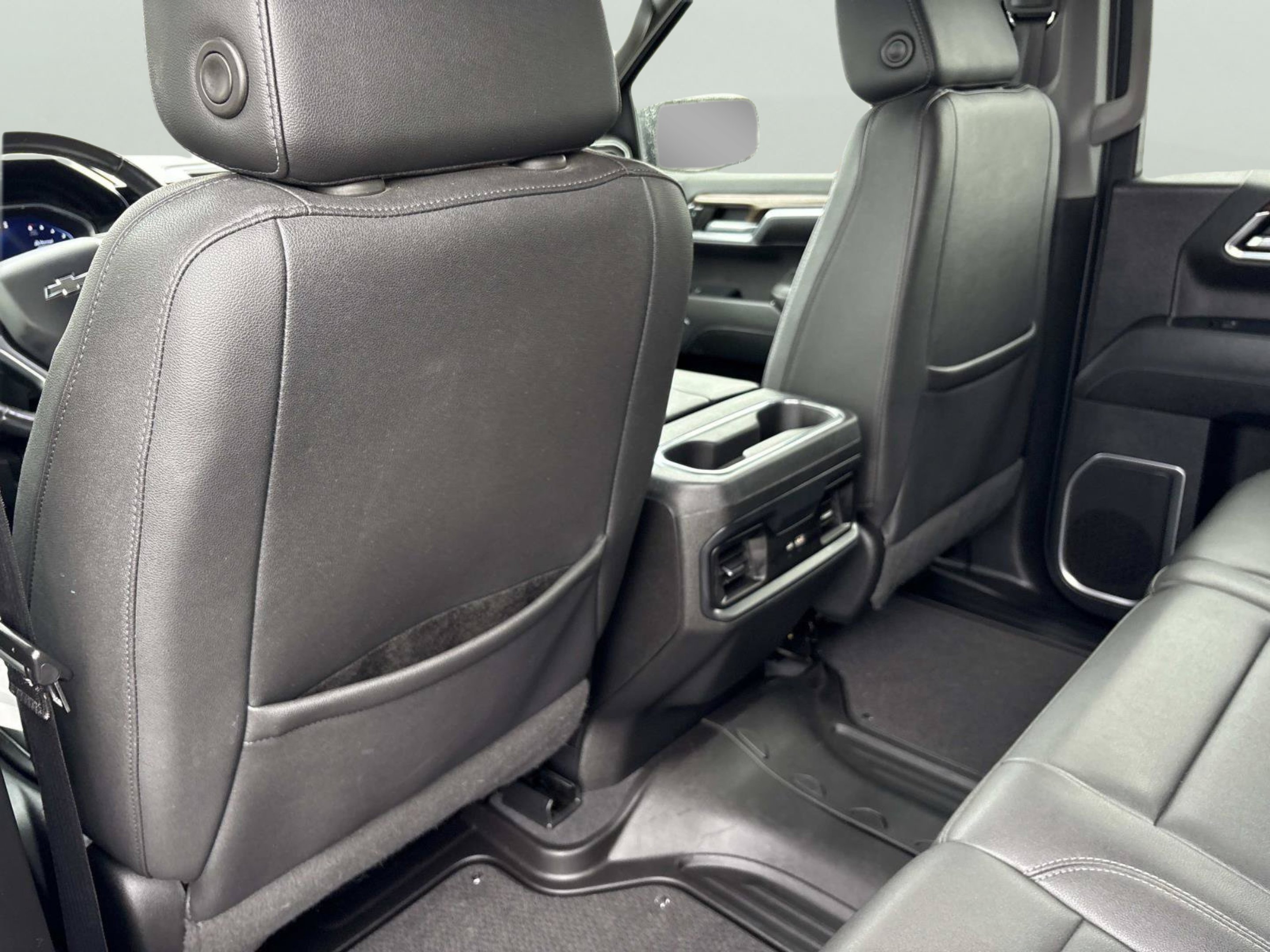 Used 2023 Black Chevrolet RST image 17