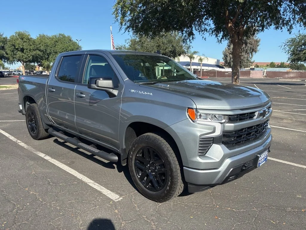 2026 Chevrolet Silverado 1500 RST 4X4 Crew Cab Short Box's photo