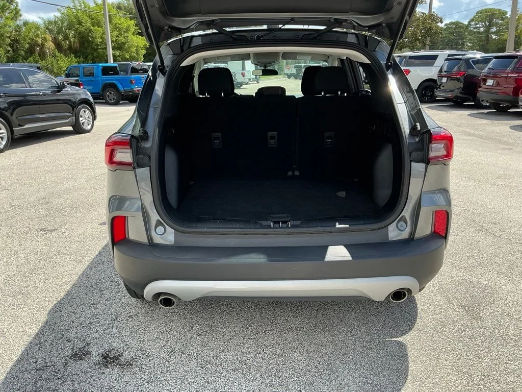 Used 2025 Gray Ford Active image 23