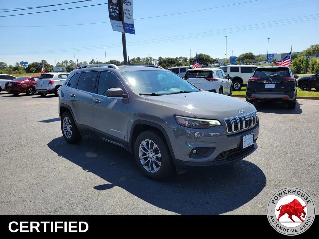 Used 2020 Gray Jeep Latitude Plus image 9