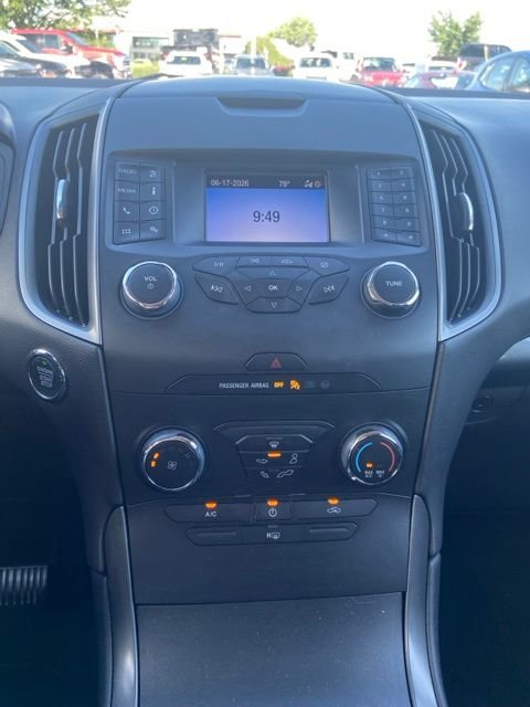 Used 2019 Blue Metallic Ford SE image 7