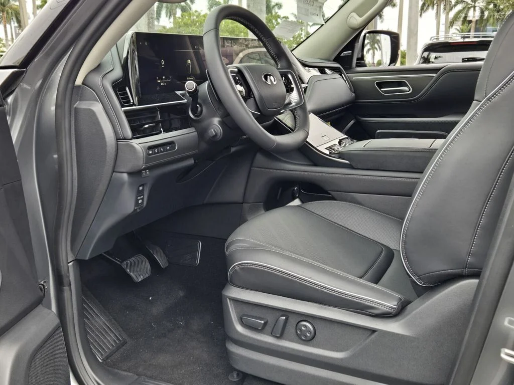2026 INFINITI QX80 Luxe - Photo 13
