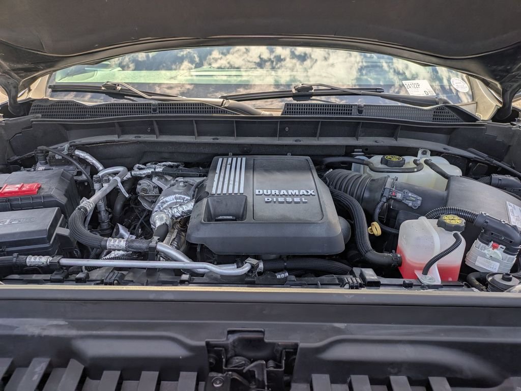 Used 2021 Black GMC Denali image 13