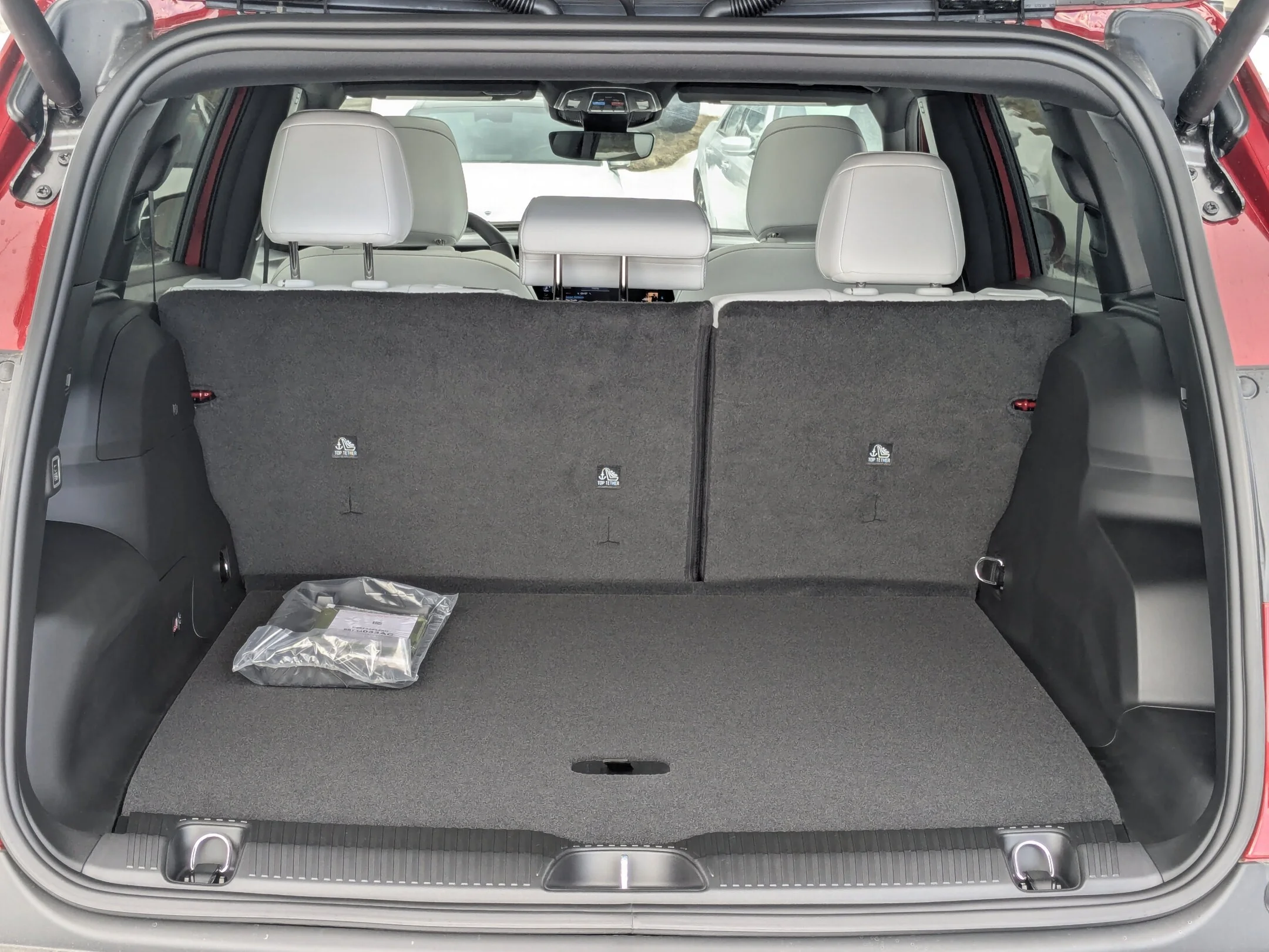 New 2026 Red Jeep Limited - - Hybrid - Dual-Pane Pano Sunroof - Trailer Tow Grp - Capri Leatherette & More! image 32