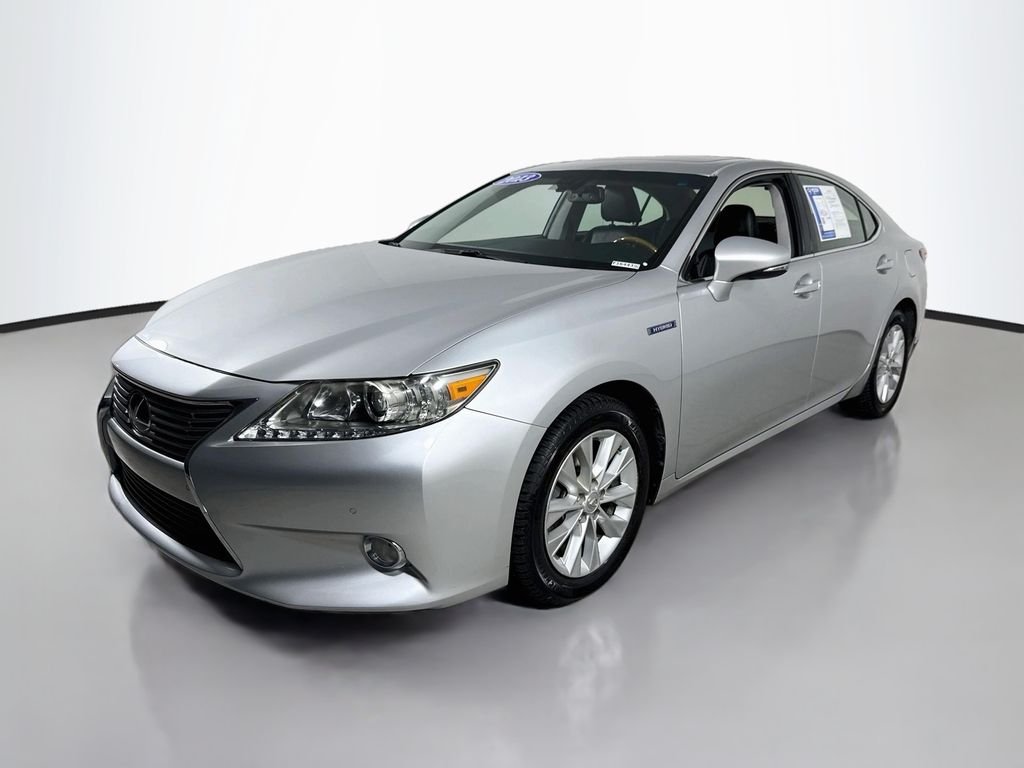 Used 2013 Silver Lining Metallic Lexus Hybrid image 8
