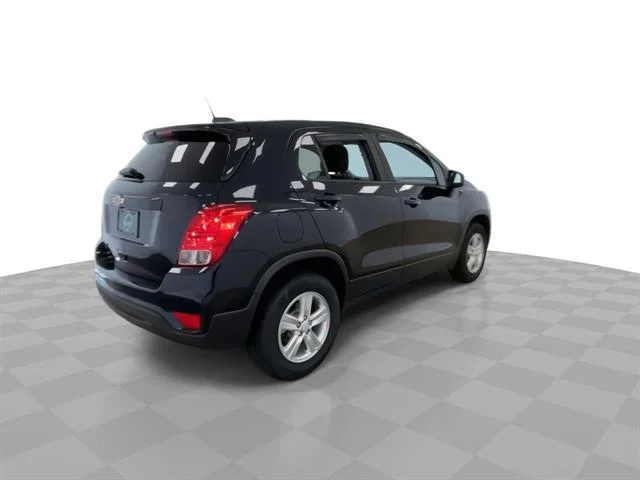 Used 2021 Midnight Blue Metallic Chevrolet LS image 9