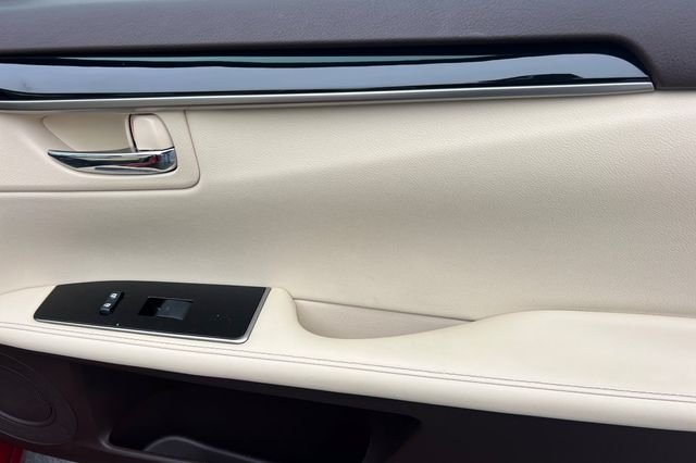 Used 2016 Red Lexus 350 image 21