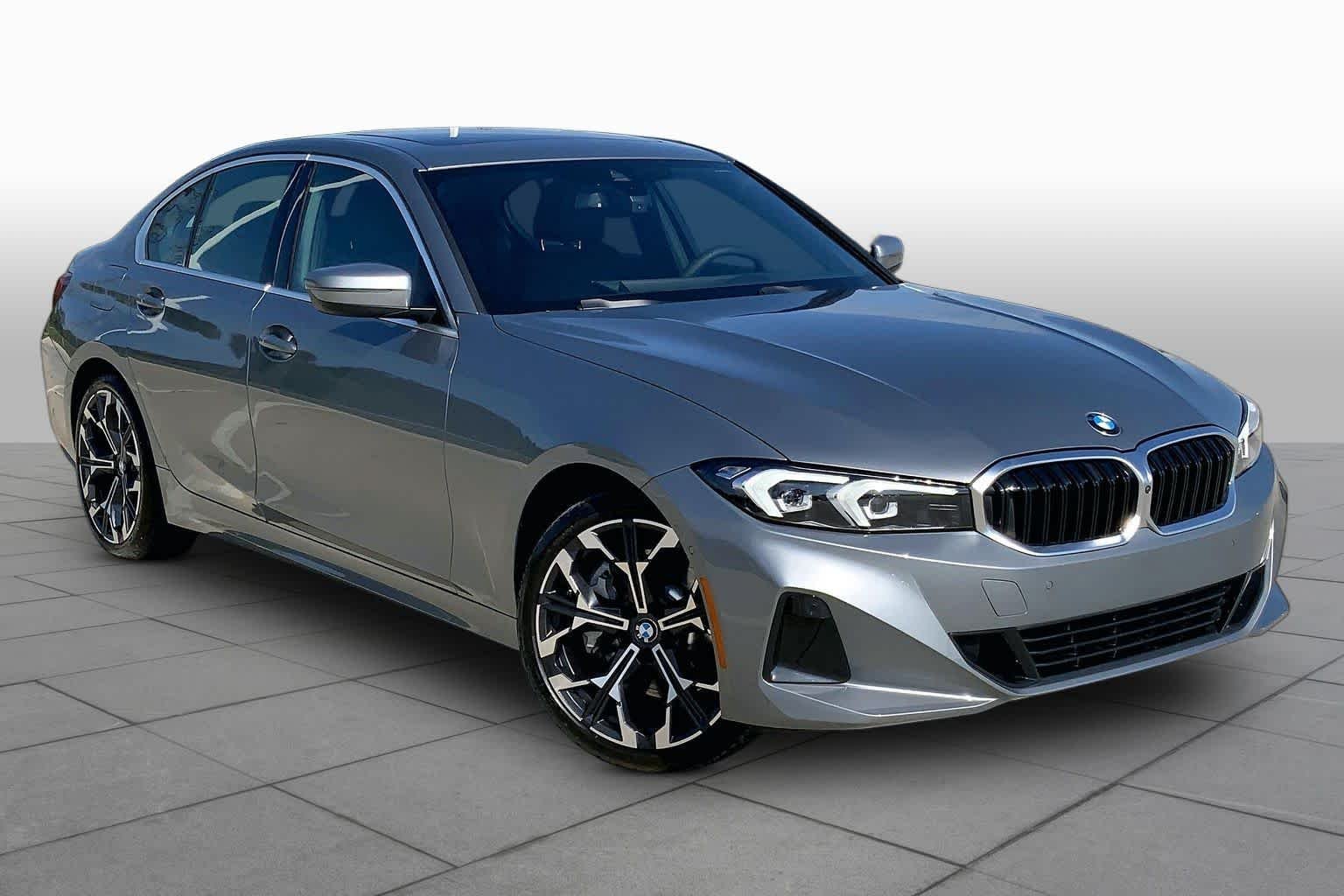 Used 2025 Skyscraper Grey Metallic BMW 330i image 2