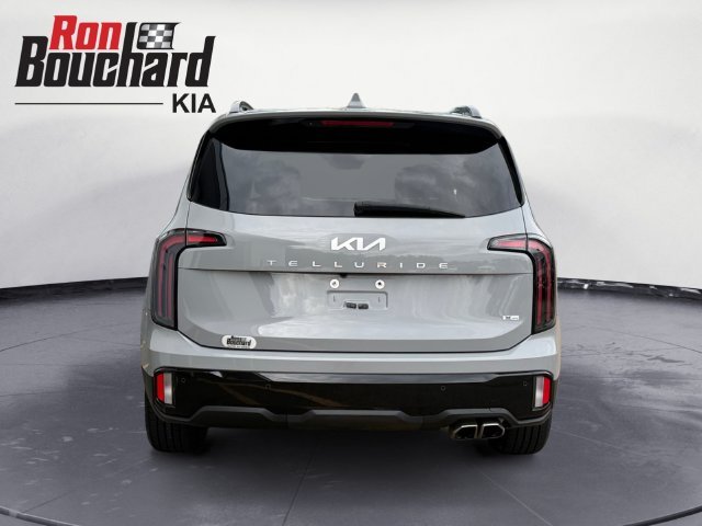 Certified Used 2024 Gray Kia SX-Prestige X-Pro image 3