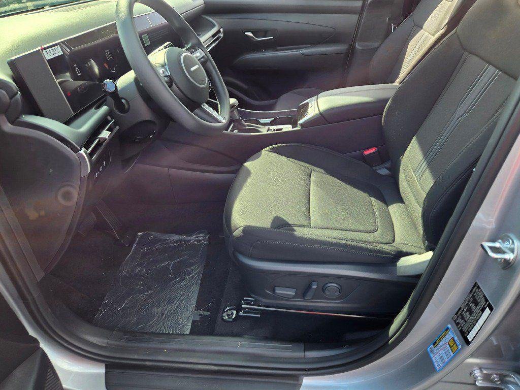 New 2026 Silver Hyundai SEL AWD image 16